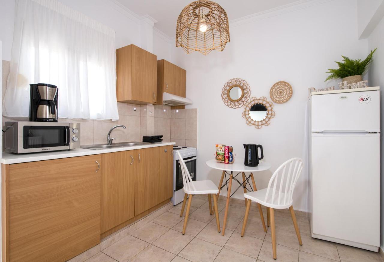 Center Manolia Dream 1 Bedroom Apartment 100M Away From The Beach ハニア エクステリア 写真